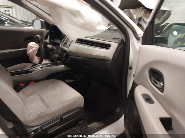 Honda HR-V LX 2016 3CZRU6H38GM710407 Image 5