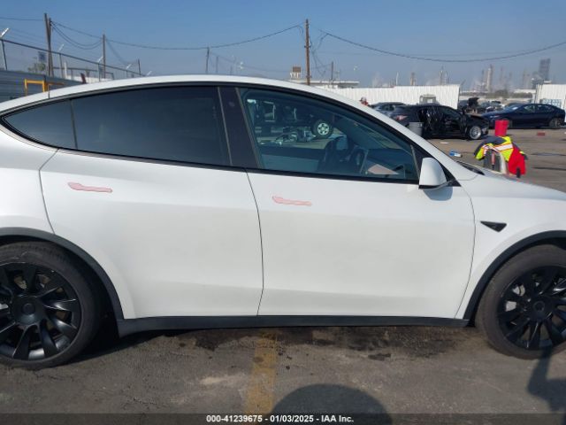5YJYGDEE1LF059008 Tesla Model Y Long Range Dual Motor All-wheel Drive