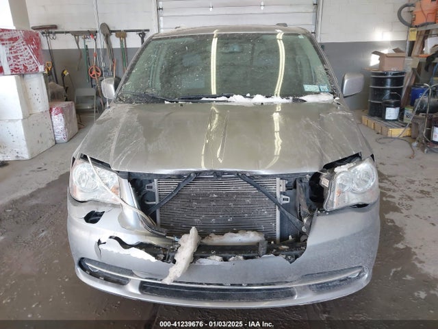 2C4RC1BG1GR148835 Chrysler Town & Country Touring