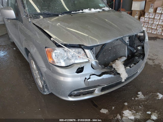 2C4RC1BG1GR148835 Chrysler Town & Country Touring