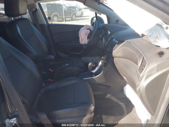KL7CJPSM5NB532680 Chevrolet Trax Awd Lt