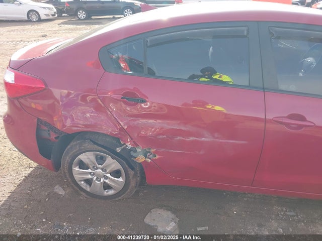 KIA FORTE LX 2015 KNAFX4A60F5430281 Image 6