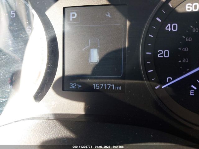 KM8J23A44HU592780 Hyundai TUCSON SE