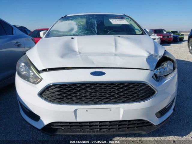 1FADP3M22JL204458 Ford FOCUS SEL