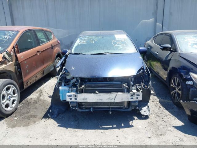 JTDKN3DUXF1937207 Toyota Prius Four