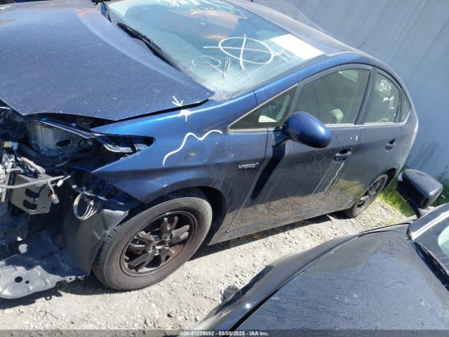 JTDKN3DUXF1937207 Toyota Prius Four