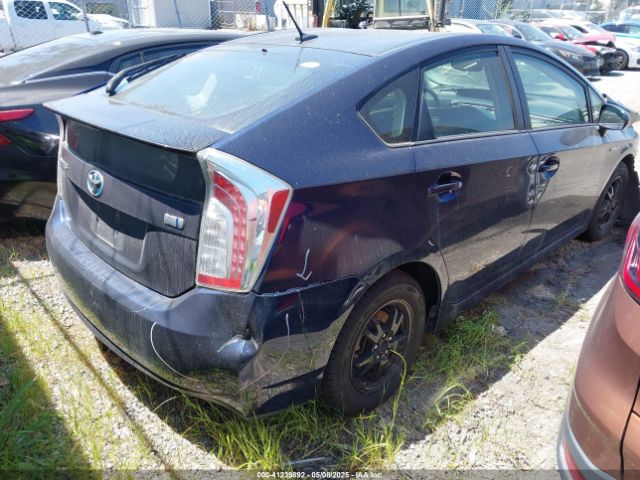 JTDKN3DUXF1937207 Toyota Prius Four
