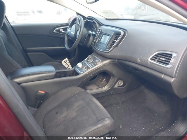 Chrysler 200 Limited 2015 1C3CCCAB5FN712817 Image 5
