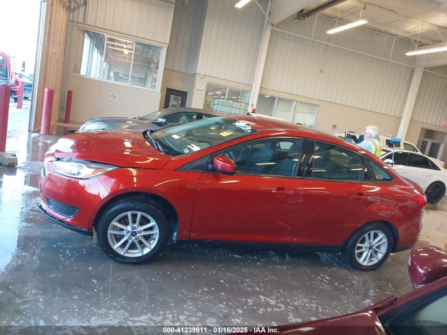 Ford FOCUS SE 2018 1FADP3F20JL278068 Image 14