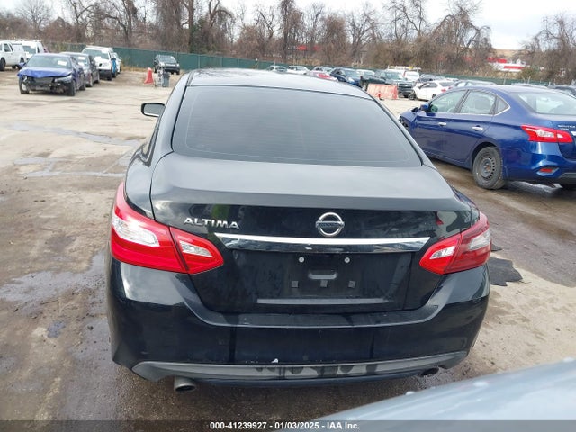 1N4AL3AP2HN349285 Nissan Altima 2.5 S