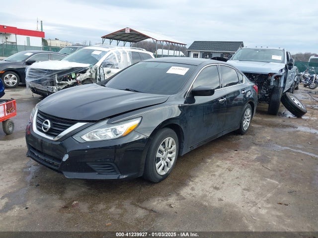 1N4AL3AP2HN349285 Nissan Altima 2.5 S