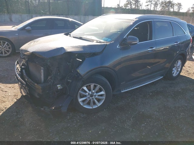 5XYPGDA3XKG437009 KIA Sorento 2.4l Lx