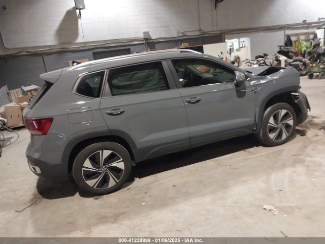 2024 VOLKSWAGEN TAOS 3VVUX7B27RM020438 Photo 3