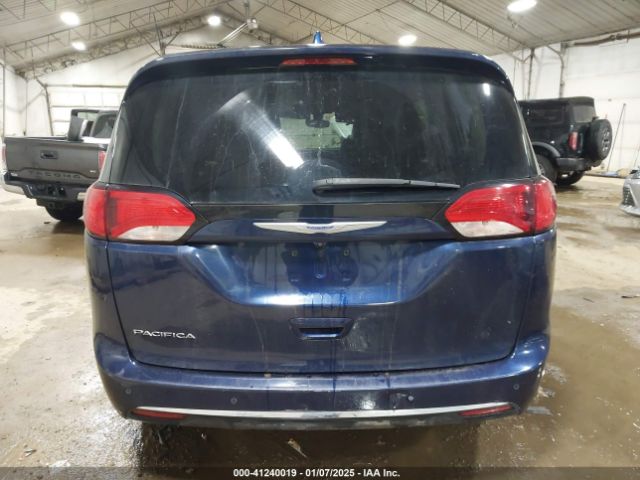 2C4RC1BG0JR261845 Chrysler Pacifica Touring L