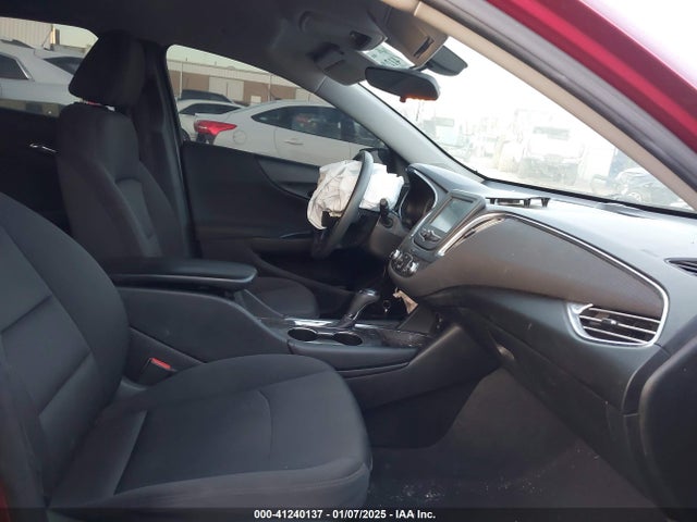 1G1ZD5ST6JF256666 Chevrolet MALIBU LT