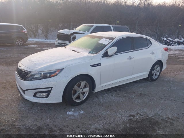 KIA Optima Lx 2014 KNAGM4A74E5519467 Image 2