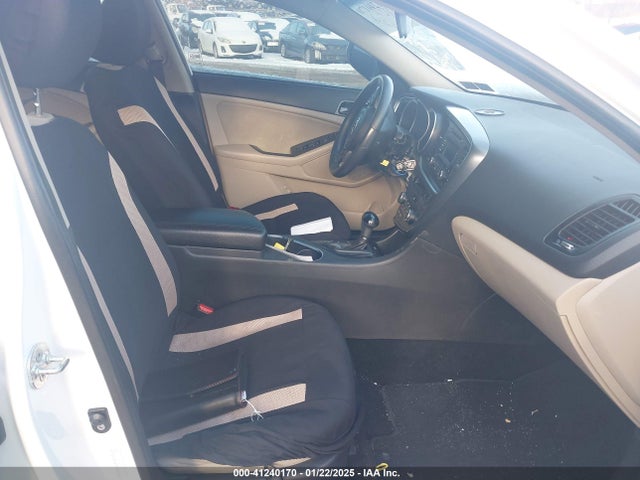 KIA Optima Lx 2014 KNAGM4A74E5519467 Image 5