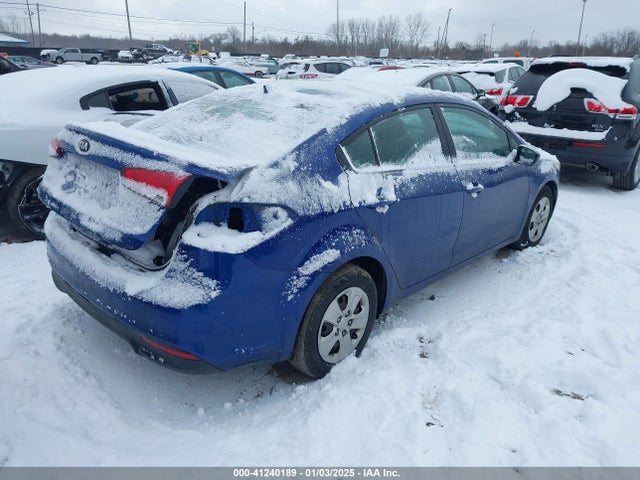 KIA FORTE LX 2017 3KPFK4A74HE145598 Image 4