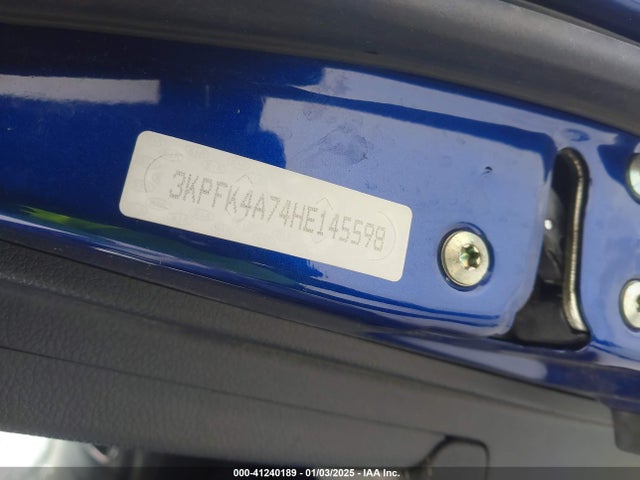 KIA FORTE LX 2017 3KPFK4A74HE145598 Image 9