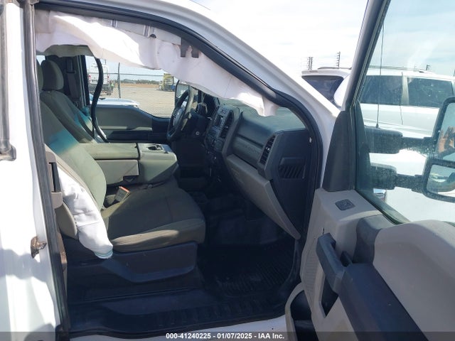 Ford F-250 Xl 2017 1FT7X2B63HEF34955 Image 5