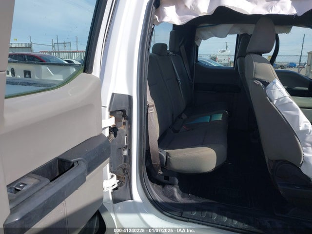 Ford F-250 Xl 2017 1FT7X2B63HEF34955 Image 8