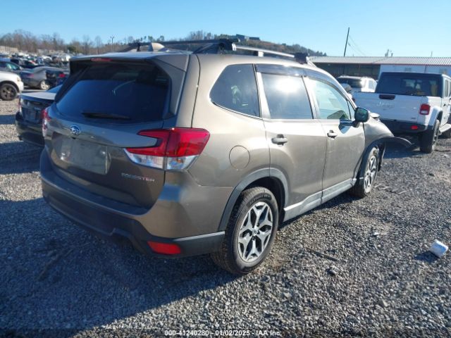 JF2SKAJC8MH557832 Subaru Forester Premium