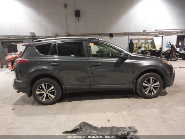 JTMRFREV4JJ242655 Toyota Rav4 Adventure/xle
