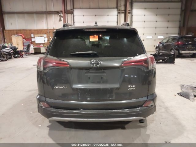 JTMRFREV4JJ242655 Toyota Rav4 Adventure/xle