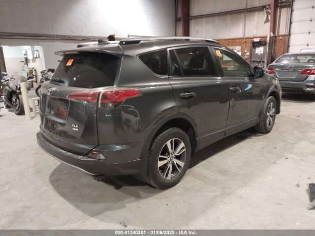 JTMRFREV4JJ242655 Toyota Rav4 Adventure/xle