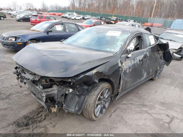 JM1BPBLLXM1347471 Mazda Mazda3 Hatchback Preferred