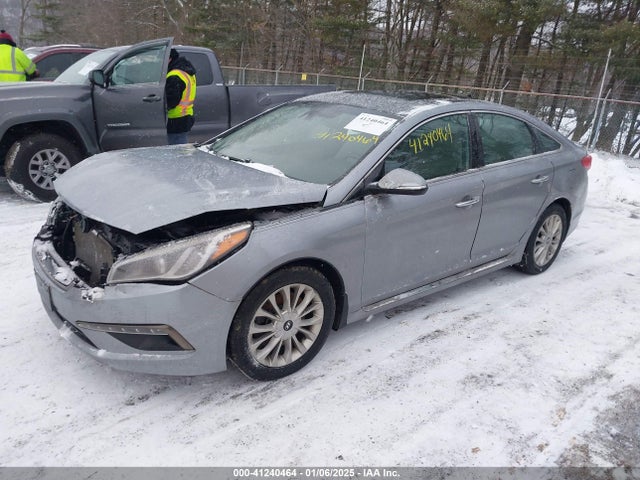 Hyundai Sonata Limited 2015 5NPE34AF3FH131863 Image 2