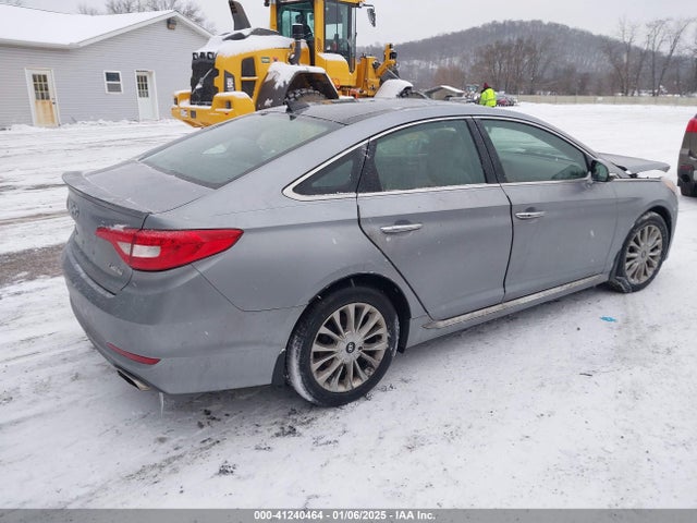 Hyundai Sonata Limited 2015 5NPE34AF3FH131863 Image 4