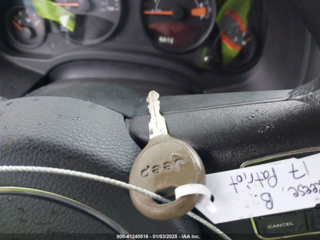 1C4NJPBB8HD161744 Jeep Patriot Sport Fwd