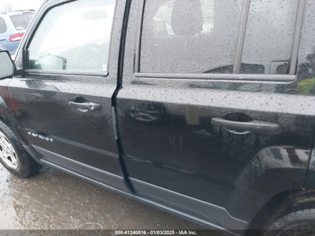 1C4NJPBB8HD161744 Jeep Patriot Sport Fwd