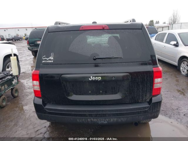 1C4NJPBB8HD161744 Jeep Patriot Sport Fwd