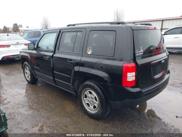 1C4NJPBB8HD161744 Jeep Patriot Sport Fwd