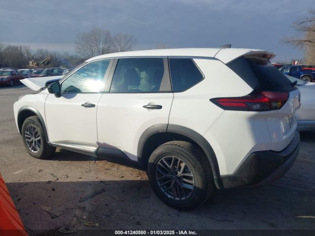 5N1BT3AB5PC846680 Nissan Rogue S Intelligent Awd