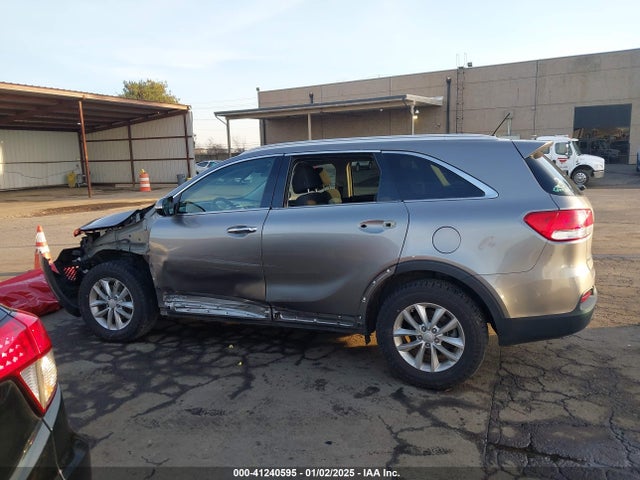 KIA Sorento 3.3l Lx 2017 5XYPGDA53HG331849 Image 15