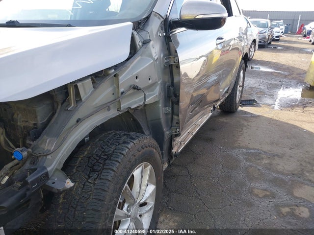 KIA Sorento 3.3l Lx 2017 5XYPGDA53HG331849 Image 18