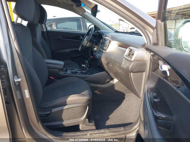 KIA Sorento 3.3l Lx 2017 5XYPGDA53HG331849 Image 5