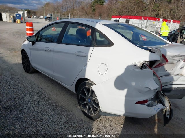 Ford FIESTA SE 2019 3FADP4BJ2KM144634 Image 3