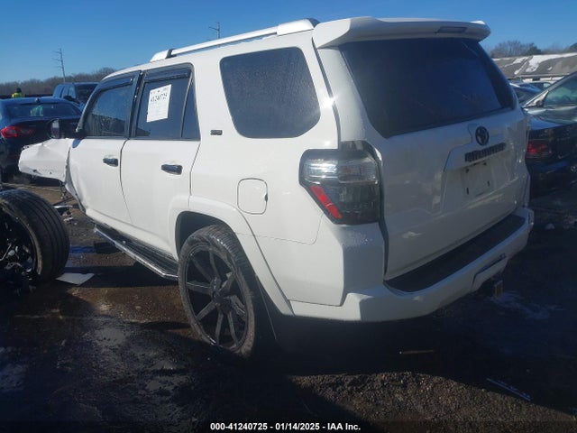 JTEZU5JR9E5068499 Toyota 4RUNNER SR5