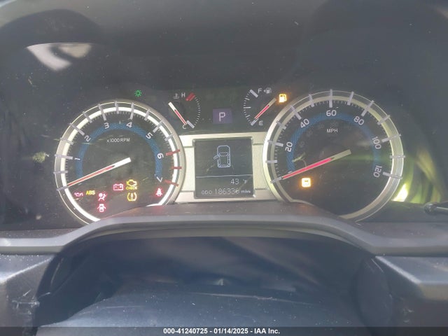 JTEZU5JR9E5068499 Toyota 4RUNNER SR5