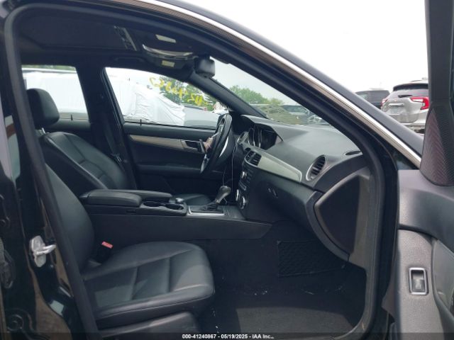 WDDGF8ABXER319278 Mercedes-Benz C 300 Luxury 4matic/sport 4matic
