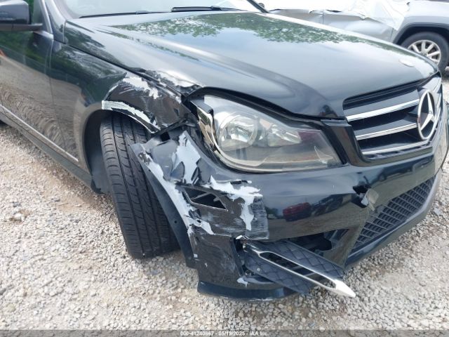 WDDGF8ABXER319278 Mercedes-Benz C 300 Luxury 4matic/sport 4matic
