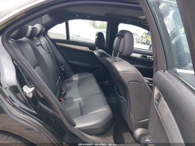 WDDGF8ABXER319278 Mercedes-Benz C 300 Luxury 4matic/sport 4matic