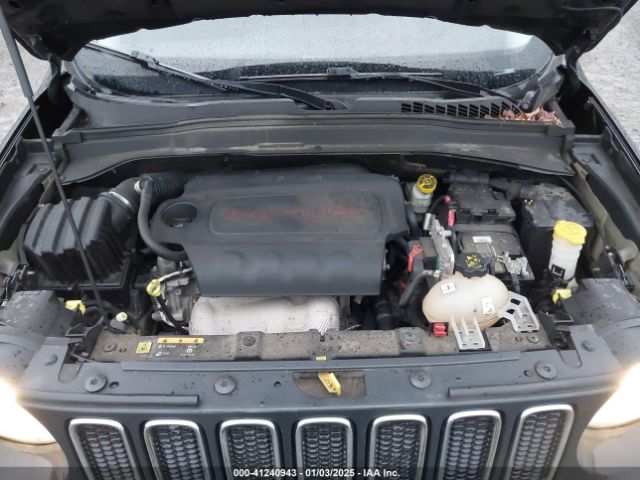ZACCJBBT0FPC37541 Jeep Renegade Latitude