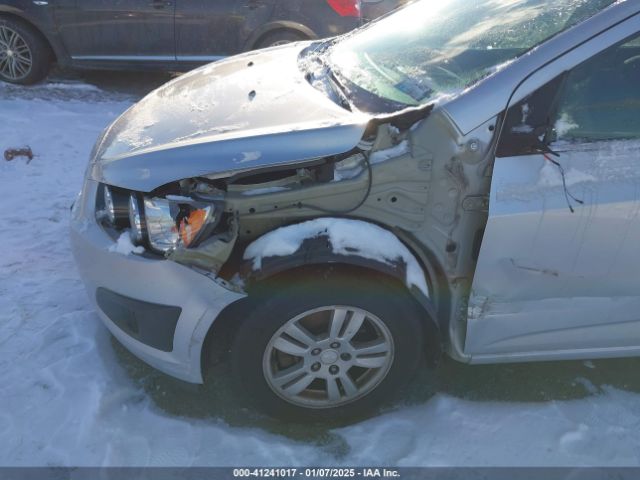 1G1JC5SH5E4236065 Chevrolet Sonic Lt Auto