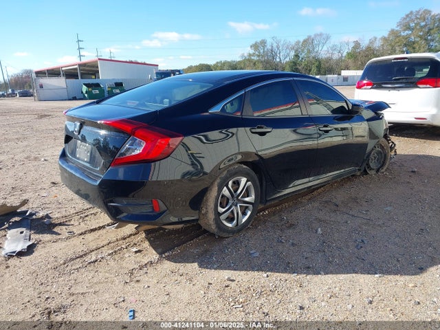 2HGFC2F58JH575574 Honda Civic Lx