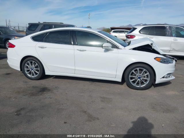 3FA6P0HD1HR167787 Ford FUSION SE